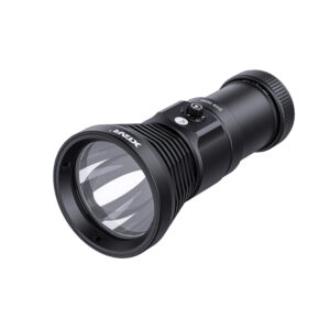 פנס צלילה XTAR D28 3600 לומן – תאורה חזקה לצלילות עומק